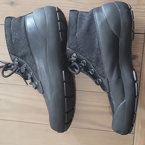 COACH leather lace up boot 8.5 - Picture 7 of 16